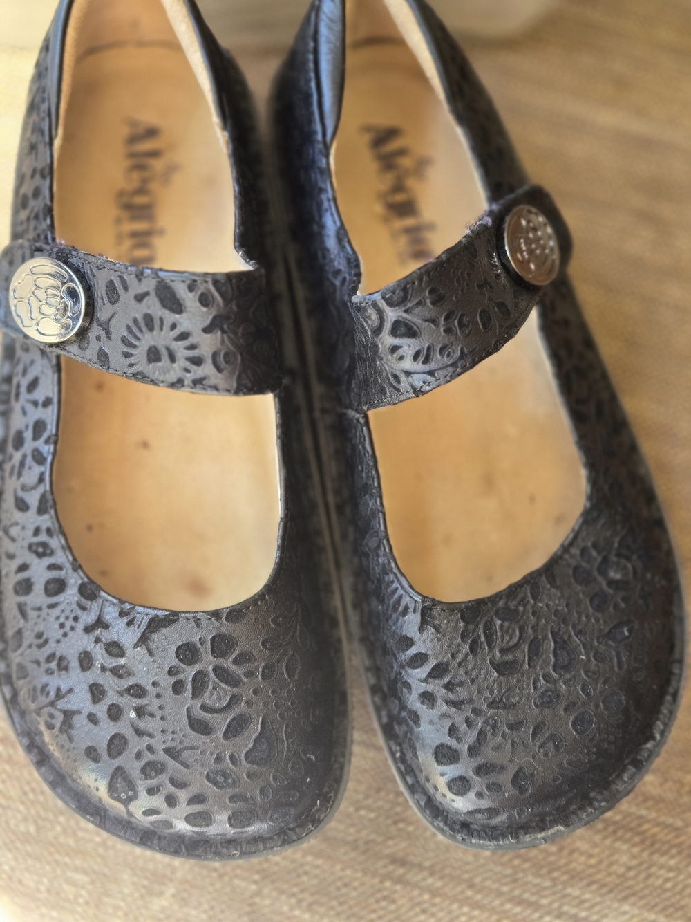 Alegria Paloma Black Patterned Mary Jane Shoes And Replacement Insoles - Picture 2 of 12